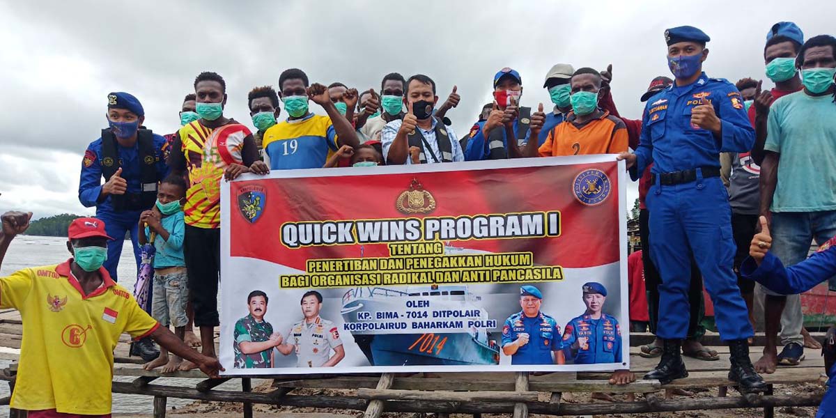 korpolairud-polri-ingatkan-warga-pesisir-mimika-perhatikan-keselamatan-ketika-melaut